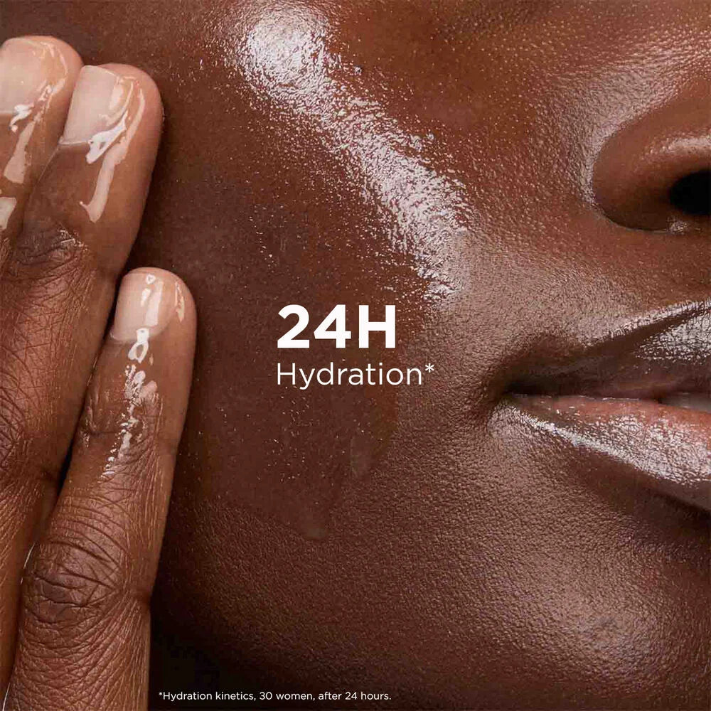 Multi-Active Glow Serum Vitamin C + AHA Smoothing, Radiance-Boosting Glow